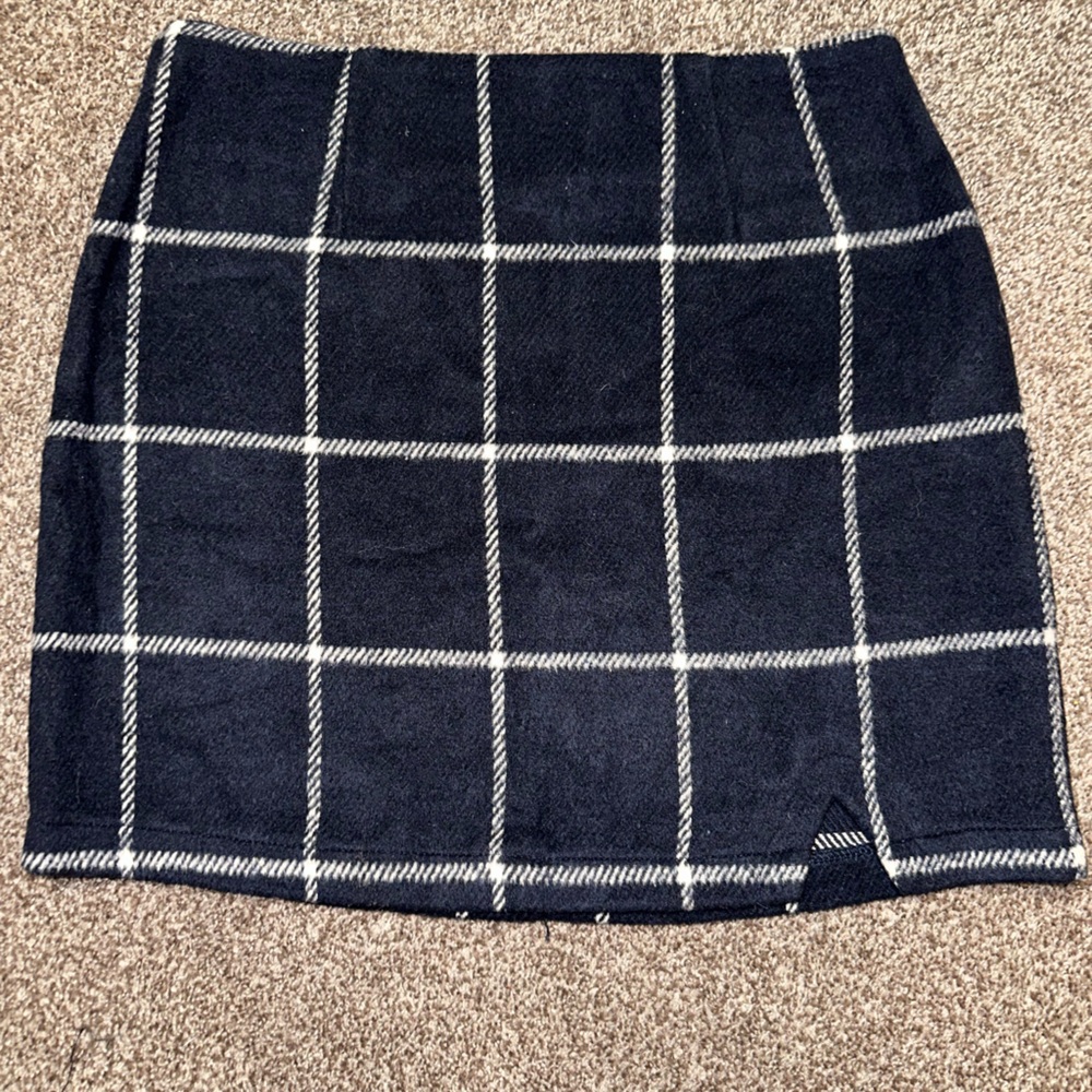 Lulus plaid navy skirt